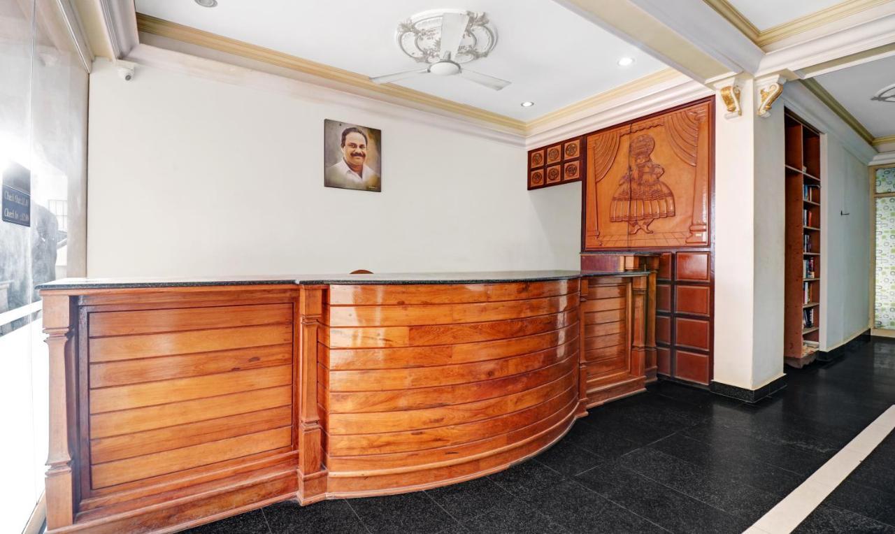 Itsy Hotels The Waters Edge Beach Resort Ковалам Екстериор снимка